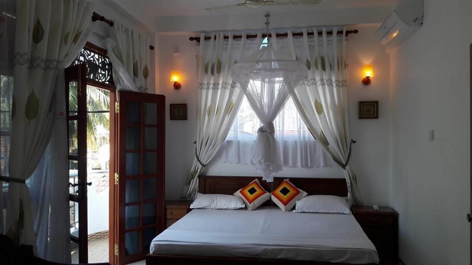 Jj Villa Bentota Aluthgama Extérieur photo