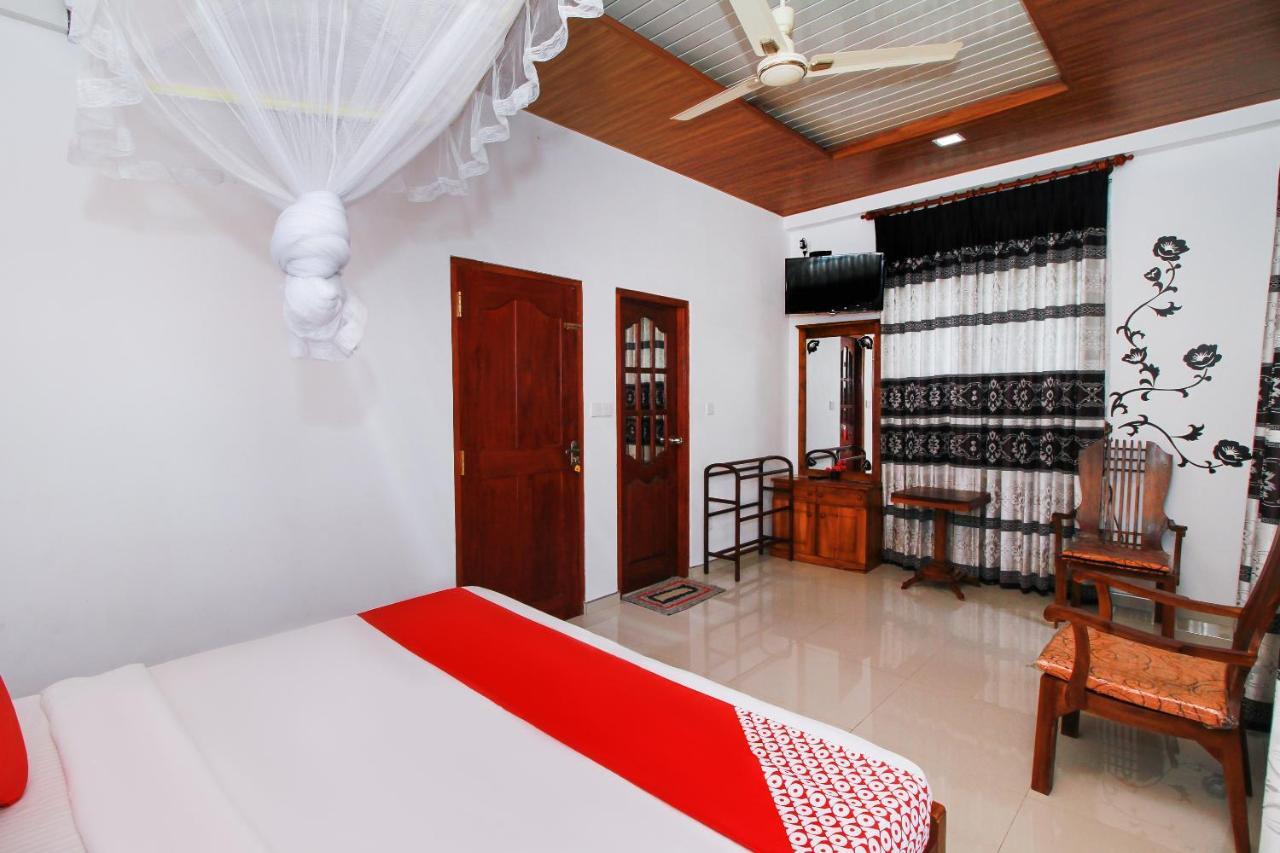 Jj Villa Bentota Aluthgama Extérieur photo